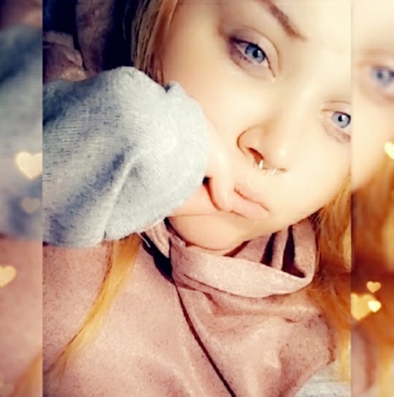 Meet your Posher, Karrissa - Picture 1 of 1